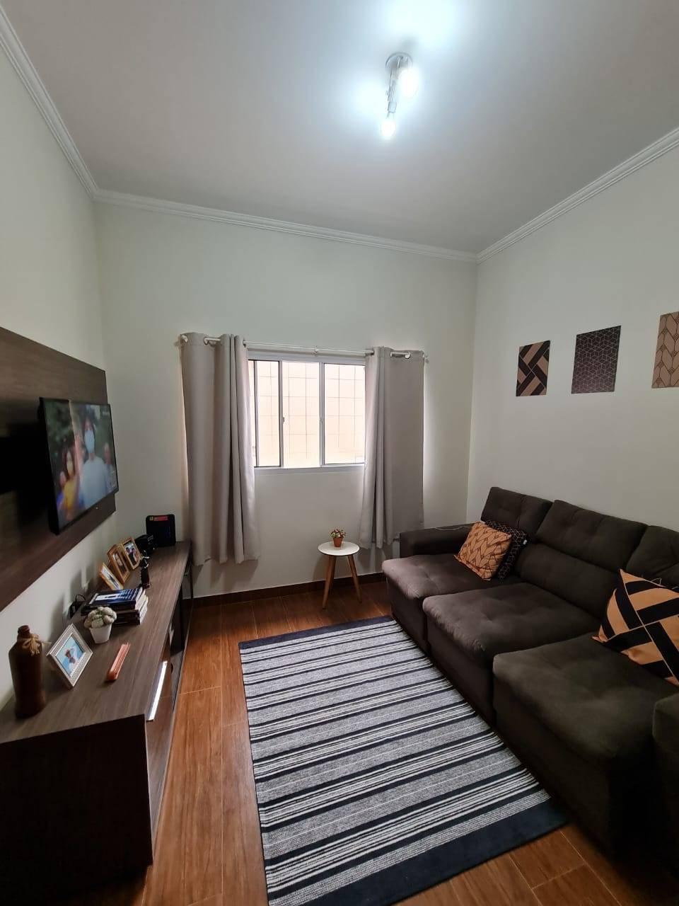 Casa à venda com 2 quartos, 102m² - ,