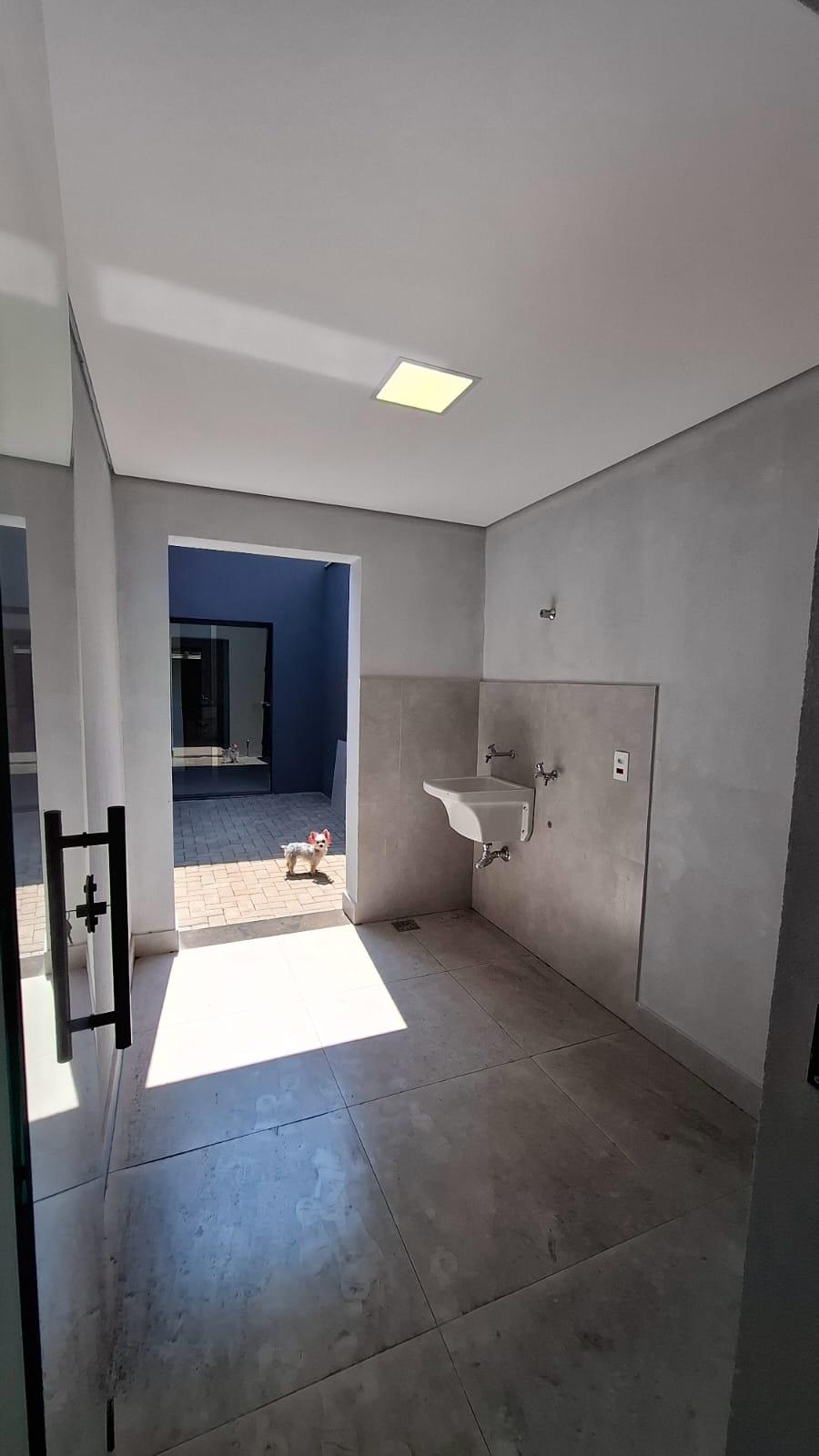 Casa à venda com 2 quartos, 110m² - ,