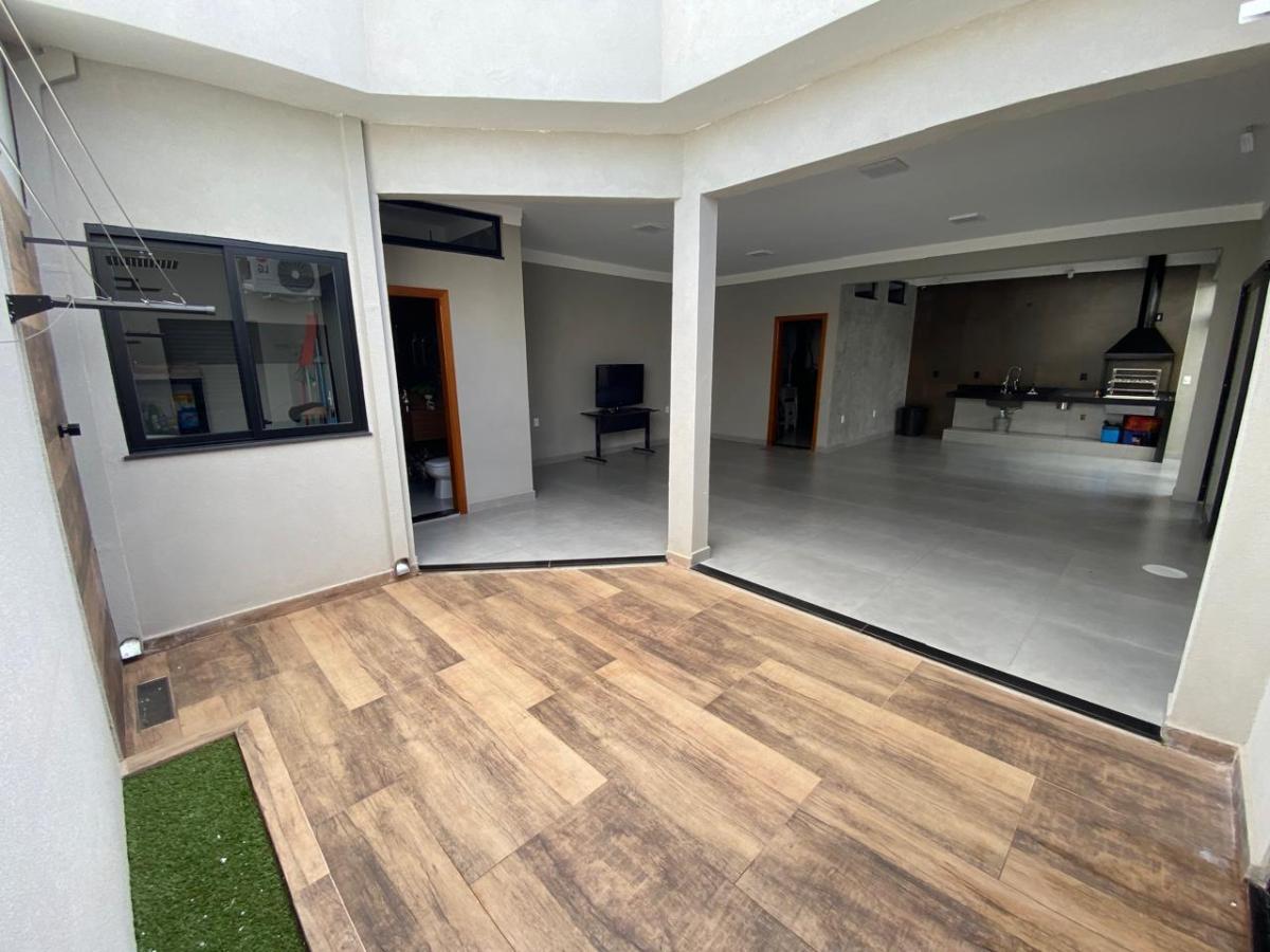 Casa à venda com 3 quartos, 242m² - Prolongamento Vila Duque de Caxias,Franca