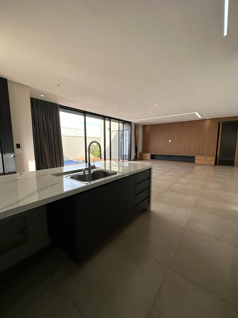 Casa de condomínio à venda com 3 quartos, 208,30m² - Villa Toscana,Franca